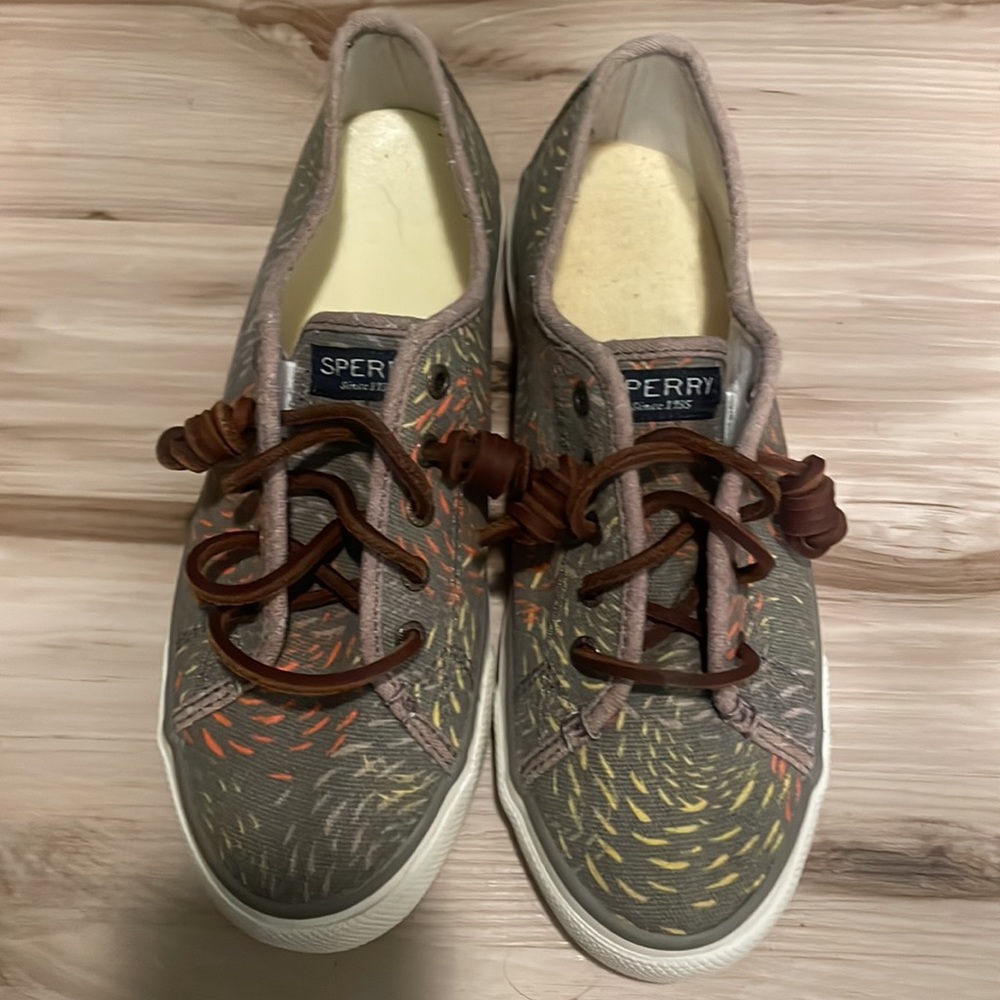 Sperrys womens 8 - Picture 4 of 4